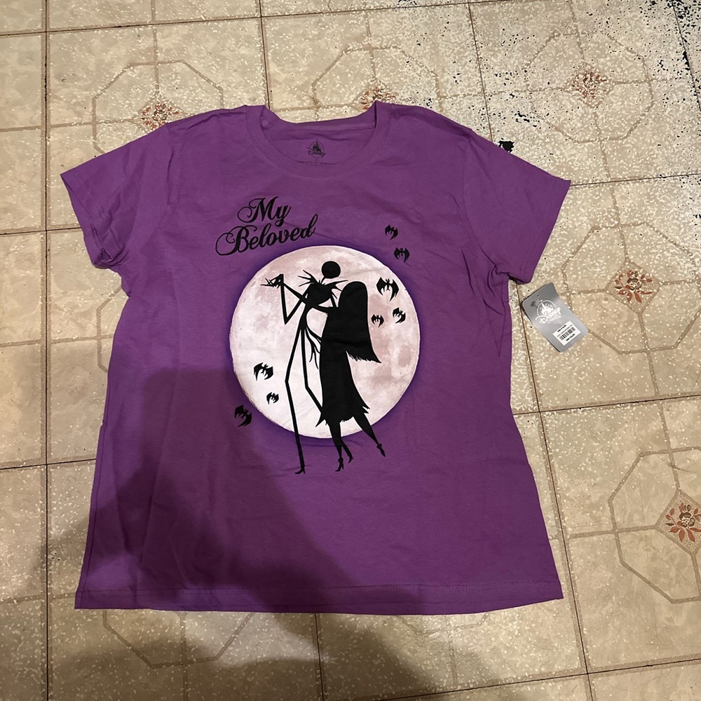 Disney Purple Graphic T-Shirt size large! Brand new with tags